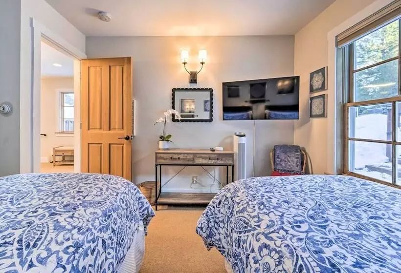 Warm Truckee Cabin On Northstar Shuttle Route