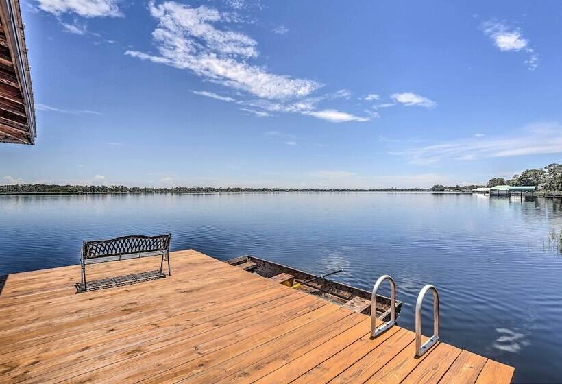 Lakefront Home W/ Game Room, Kayaks, & Fire Pit