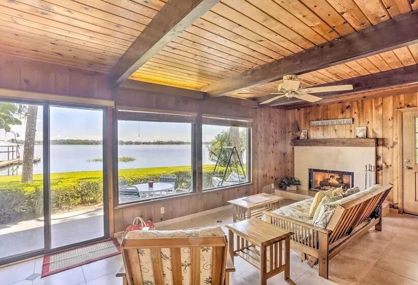 Lakefront Home W/ Game Room, Kayaks, & Fire Pit