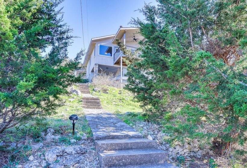 Canyon Lake Retreat W/ Hot Tub, Decks & Lake Views