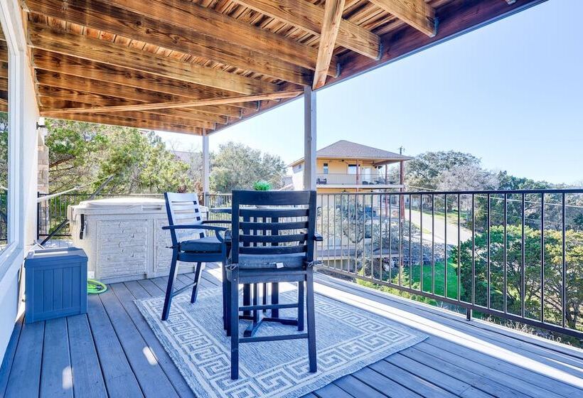 Canyon Lake Retreat W/ Hot Tub, Decks & Lake Views