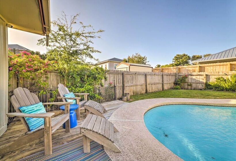 Coastal Pcb Cottage W/pool & Bbq: 1block To Beach!