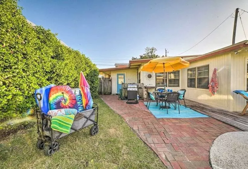 Coastal Pcb Cottage W/pool & Bbq: 1block To Beach!