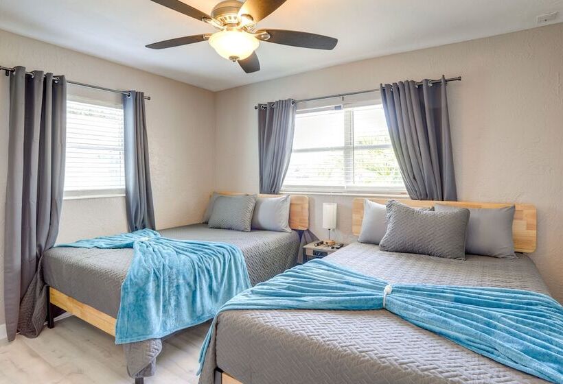 Colorful Coastal Home W/ Pool, 6 Mi To Beach!