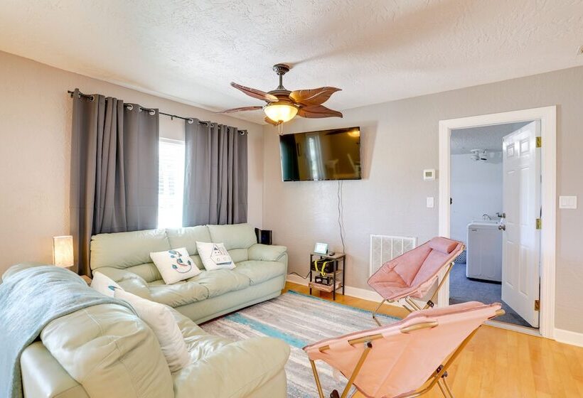 Colorful Coastal Home W/ Pool, 6 Mi To Beach!