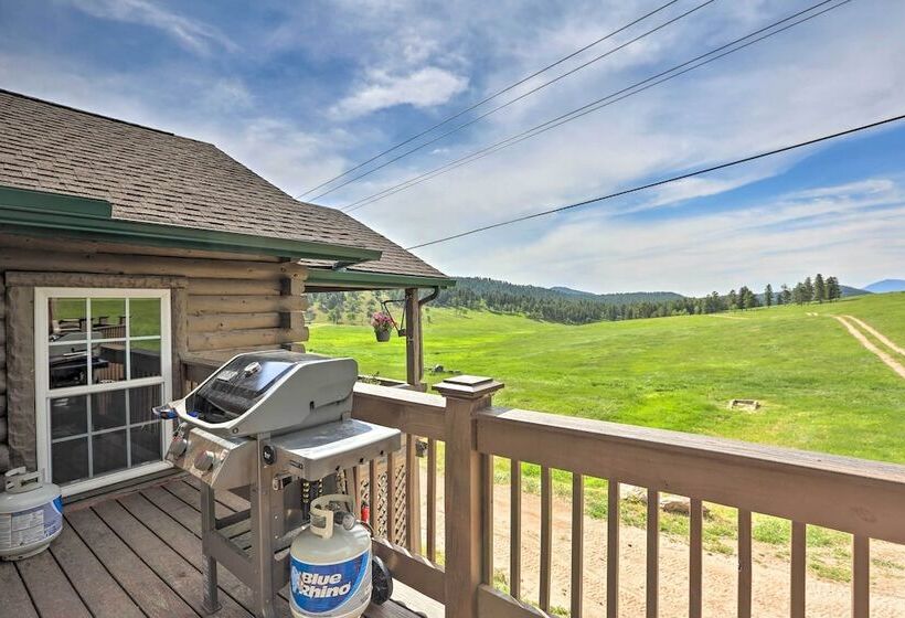 Conifer Cabin W/ Mountain Views On 100 Acres!
