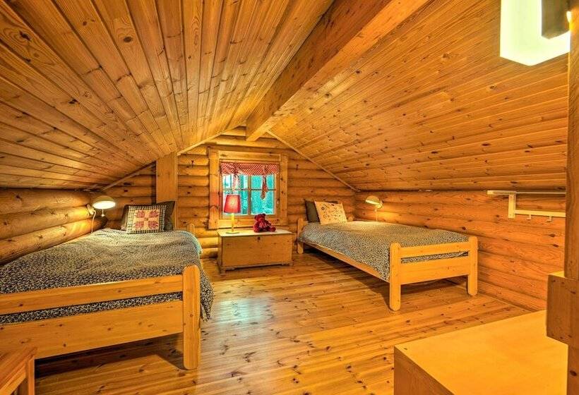 Cozy Truckee Cabin W/ Sauna: 11 Mi To Sugar Bowl!