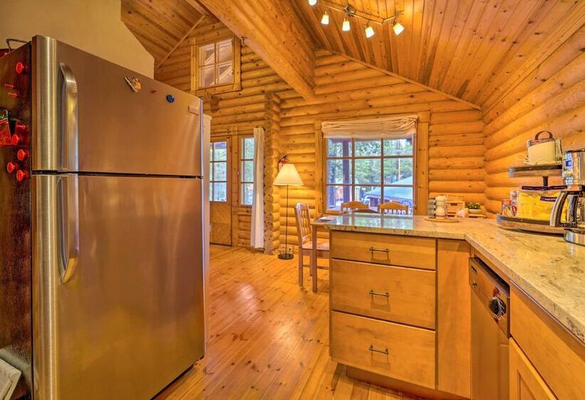 Cozy Truckee Cabin W/ Sauna: 11 Mi To Sugar Bowl!