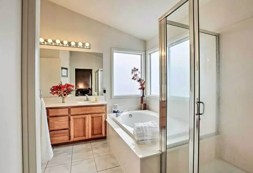 Daly City Family Home Only 14 Mi To Pier 39!