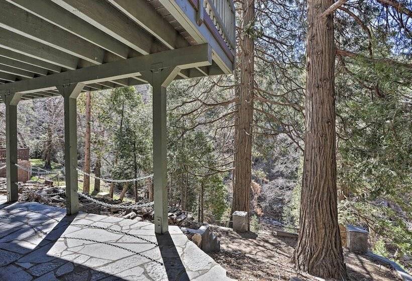 Delightful Family Cabin: Walk To Lake Gregory!