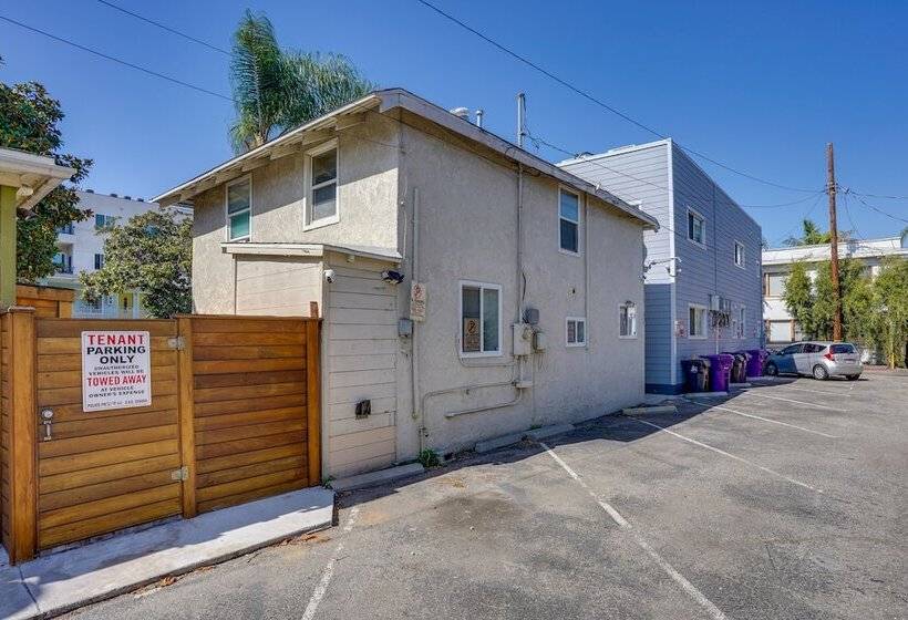 Downtown Long Beach Home: Walk Everywhere!