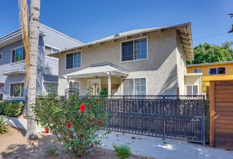 Downtown Long Beach Home: Walk Everywhere!