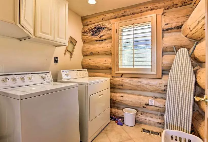 Skiing & Hiking Access: Spacious Granby Cabin!