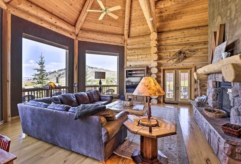 Skiing & Hiking Access: Spacious Granby Cabin!