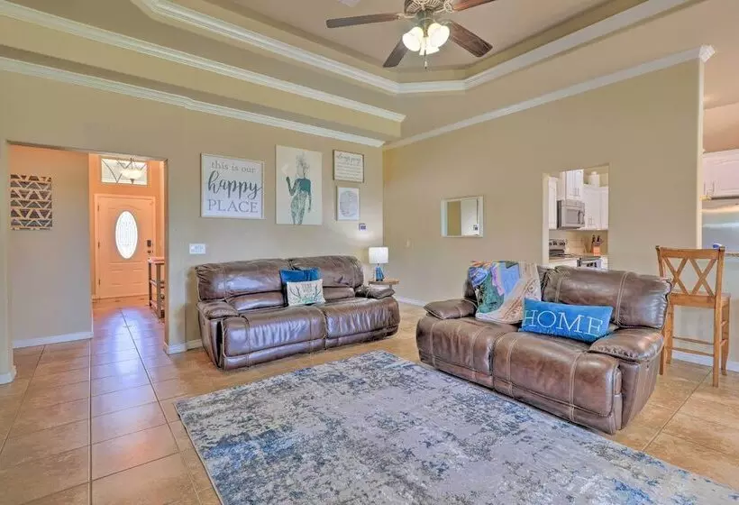 Family Friendly Retreat W/ Yard In Harker!