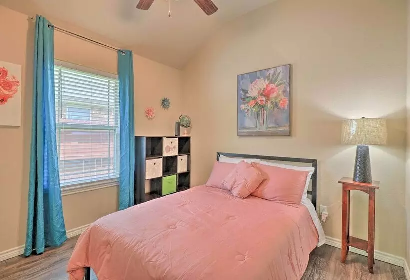 Family Friendly Retreat W/ Yard In Harker!