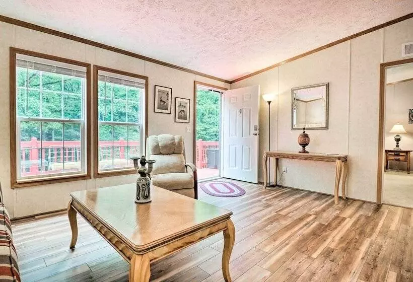 Franklin Home W/ Deck, & Fire Pit: 8 Mi To Dtwn!