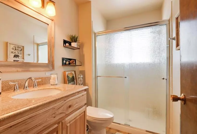 Furnished Deck: High Sierra Cabin In Twain Harte!