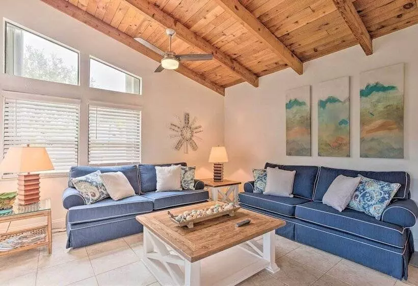 Jensen Beach Home W/ Pool Access < 1 Mi To Beach!