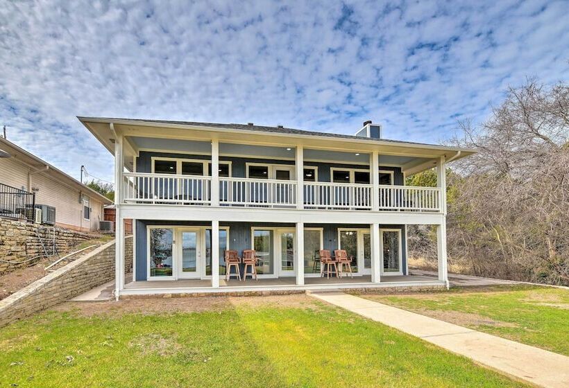 Lake Dayz Granbury Retreat W/ Private Dock!