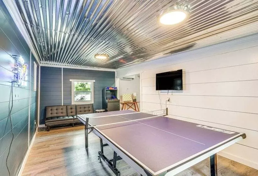 Game Room & Dock: Waterfront Osage Beach Home!