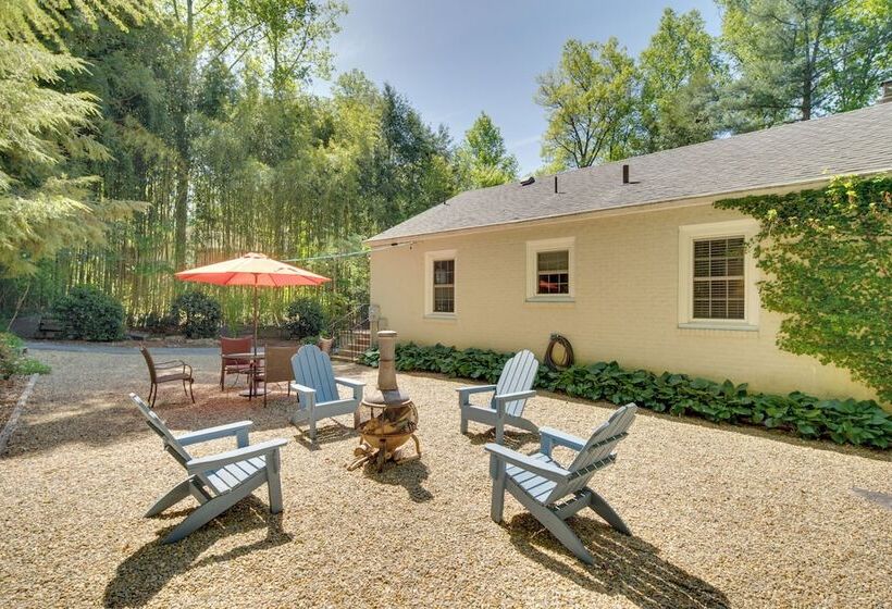 Le Canard  Cottage W/ Porch: 7 Mi To The Biltmore