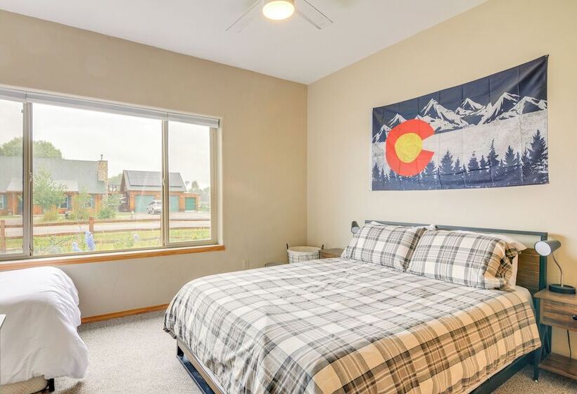 Modern Pagosa Springs Home W/ Deck On Village Lake