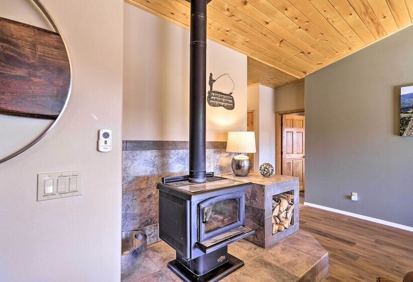 Modern Pagosa Springs Home W/ Deck On Village Lake