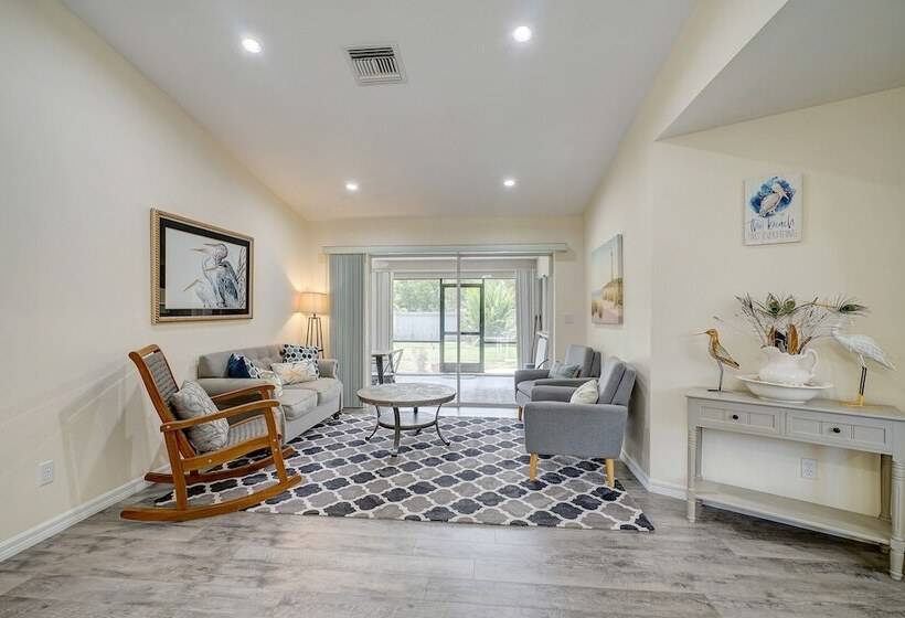 Game Room & Deck: Spacious Home In St James City