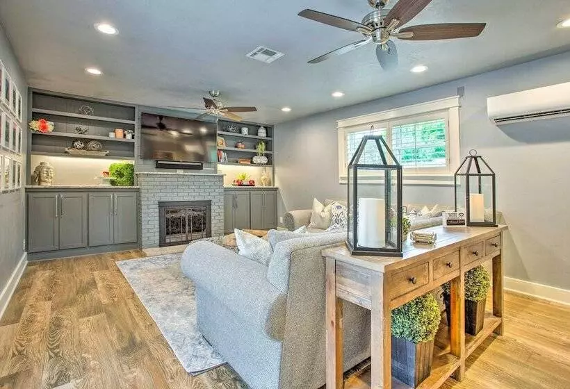 Norman House W/ Furnished Patio, Gas Grill!