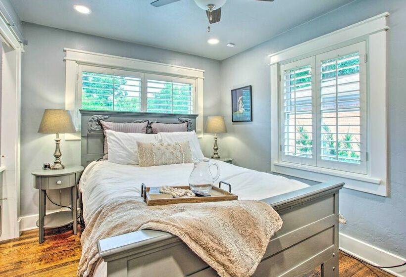 Norman House W/ Furnished Patio, Gas Grill!