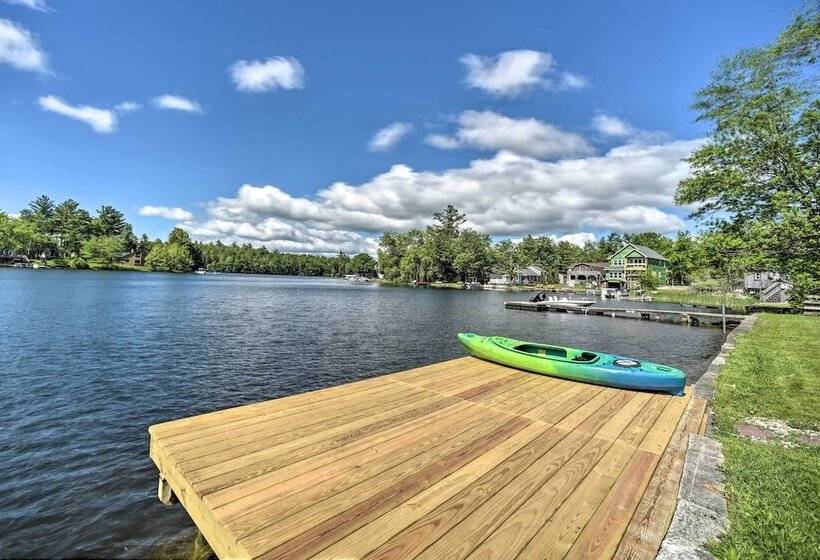 Picturesque Cottage With Sunroom On Ashmere Lake!