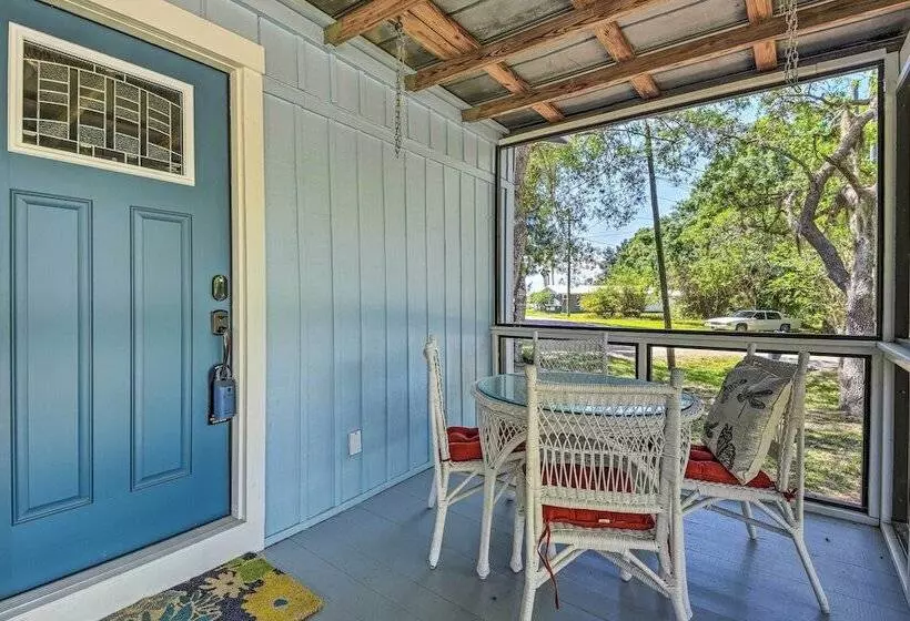 Port Charlotte Cottage ~ 3 Mi To Beach Park!