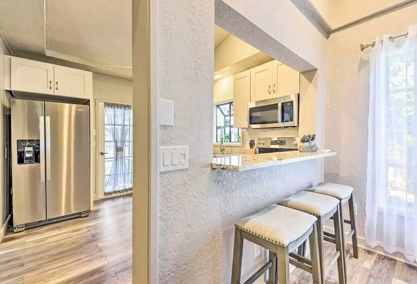 Port Charlotte Cottage ~ 3 Mi To Beach Park!