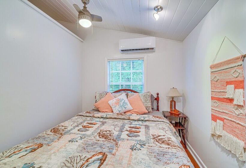 Quiet Retreat W/ Boat Parking, 2 Mi To Marina