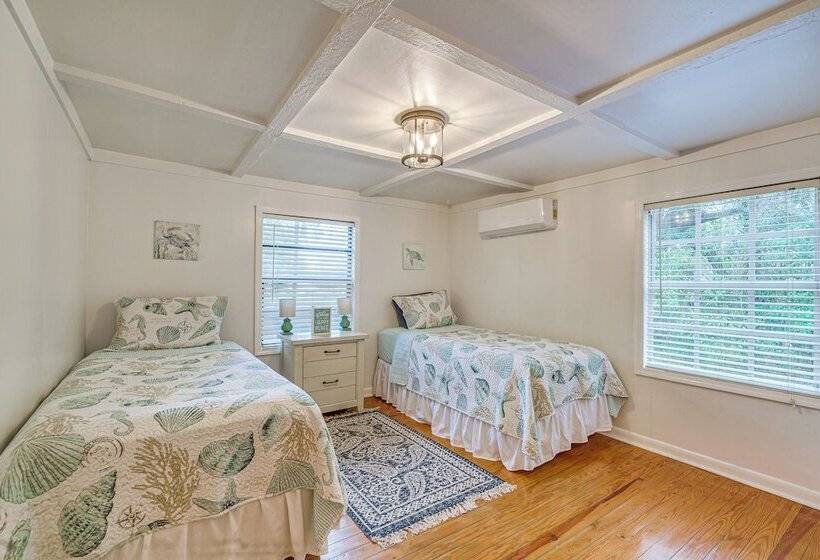 Quiet Retreat W/ Boat Parking, 2 Mi To Marina