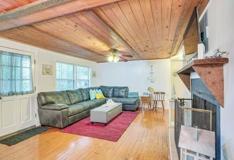 Quiet Retreat W/ Boat Parking, 2 Mi To Marina