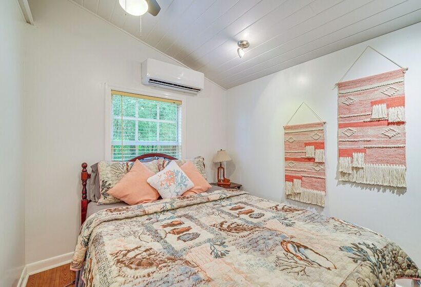 Quiet Retreat W/ Boat Parking, 2 Mi To Marina