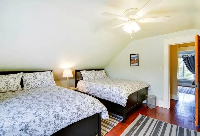 Red Lodge Home On Broadway   15 Min To Ski Resort!