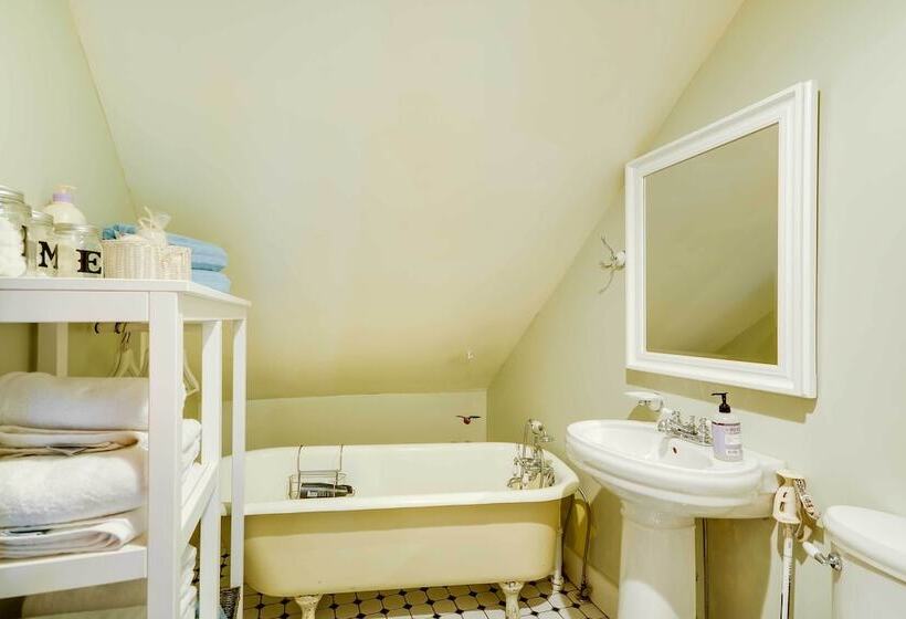 Red Lodge Home On Broadway 15 Min To Ski Resort!