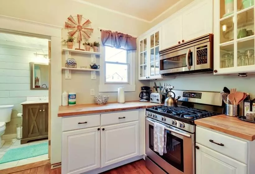 Red Lodge Home On Broadway   15 Min To Ski Resort!