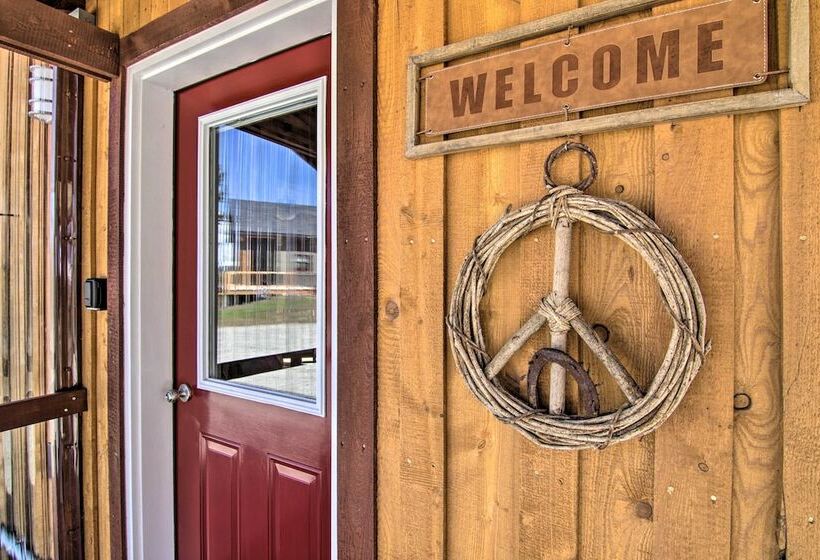 Remote Mtn Retreat W/ Hot Tub: Outside Bozeman!