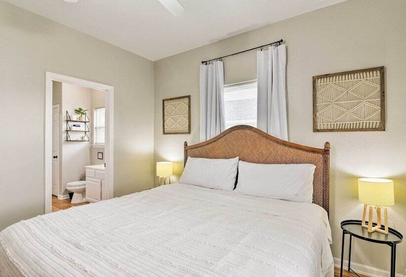 Pool & Marina Access: Home In Terramar Beach!