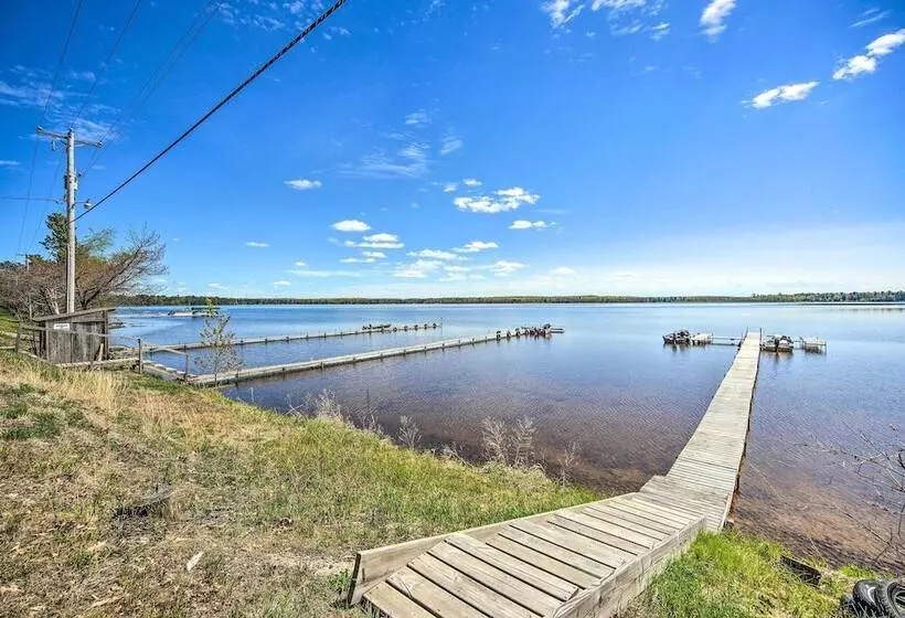 Rustic Cabin W/ Fire Pit, Steps To Sand Lake!