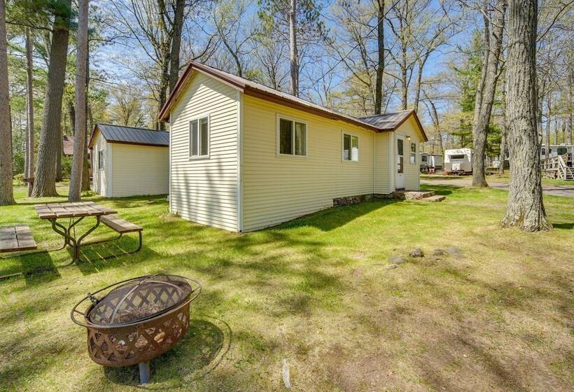Rustic Cabin W/ Fire Pit, Steps To Sand Lake!