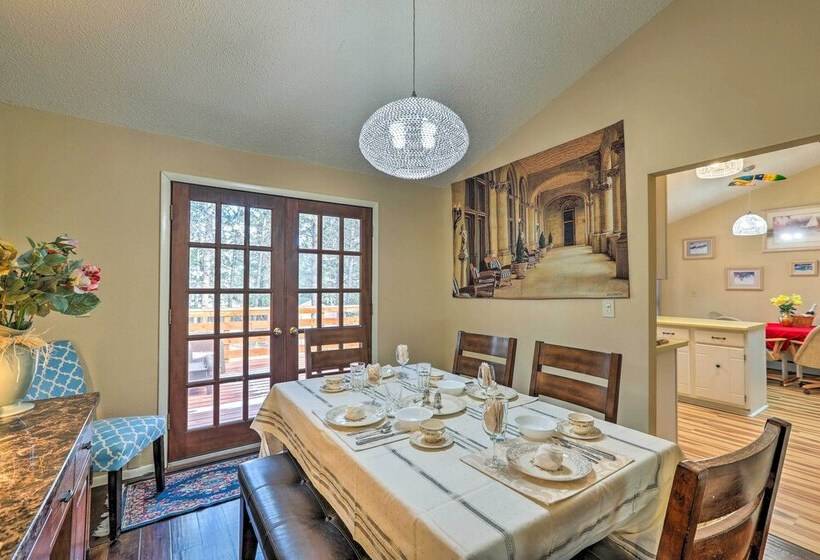 Scenic Woodland Park Cottage W/ Deck + Grill!