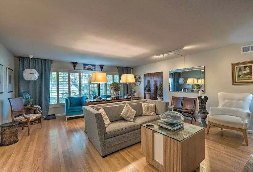 Spacious Wine Country Home: 1 Mi To Downtown Lodi!