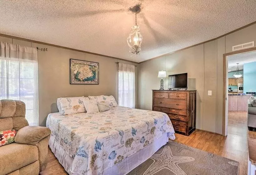 Steinhatchee Home W/ Boat Parking: 1 Mi To Marina