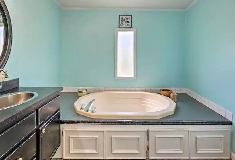 Steinhatchee Home W/ Boat Parking: 1 Mi To Marina