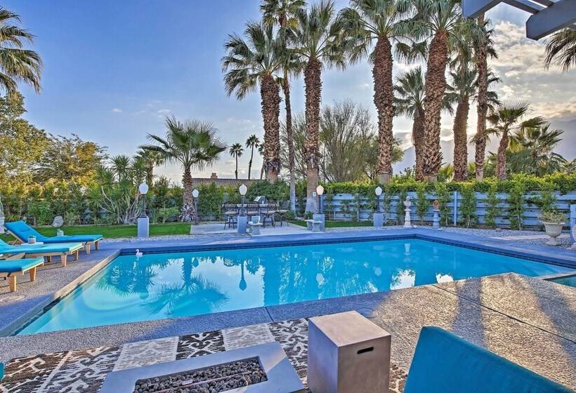 Pet Friendly Palm Springs Escape W/ Heated Pool!
